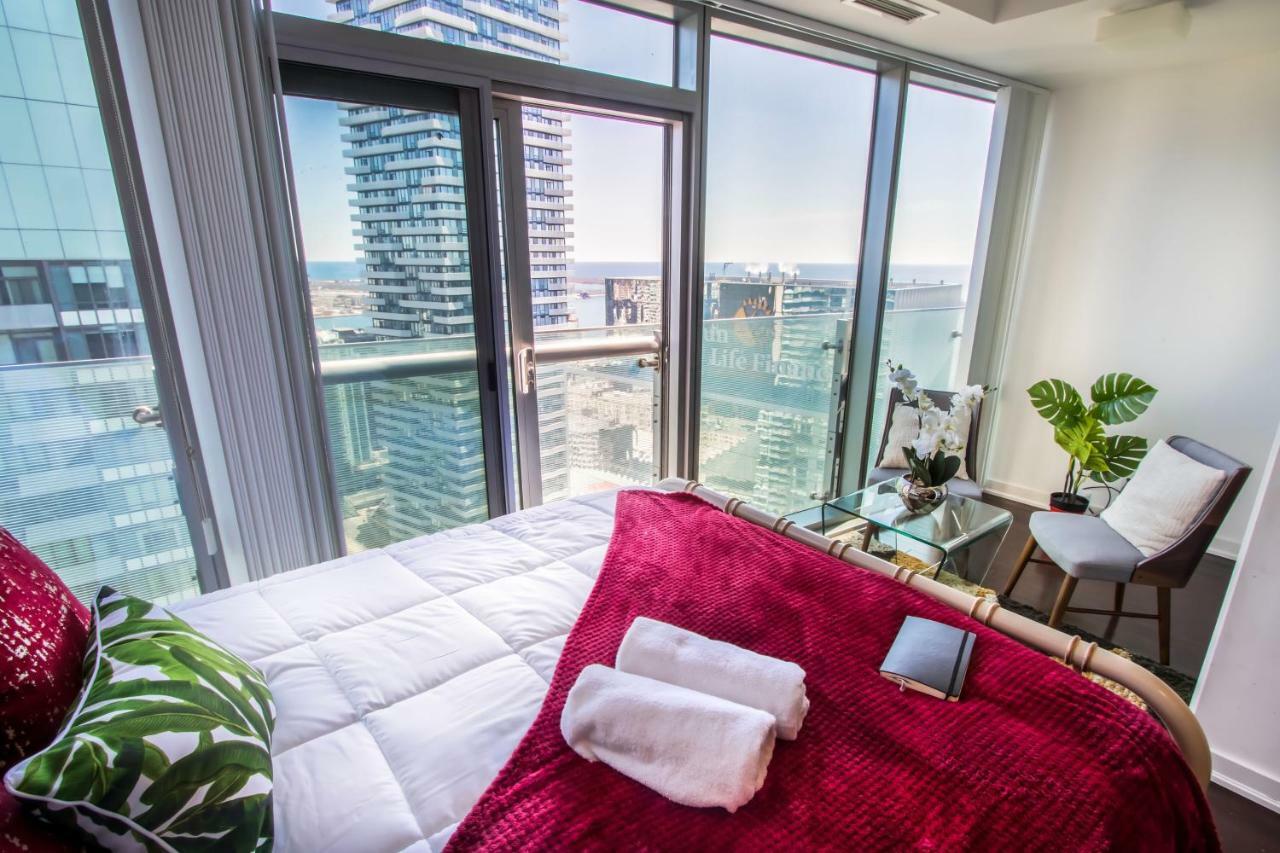 Micasa Suites - Modern Executive Condo Toronto Exterior foto